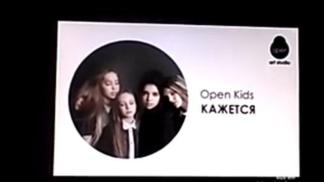 Сравнение Вики Верник и Ани Музофарова