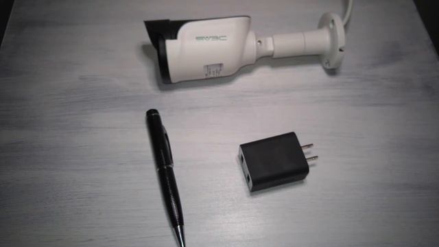 How To Find Hidden Spy Cameras 🕵