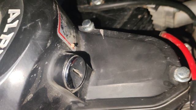 помогите определить стук и свист в моторе