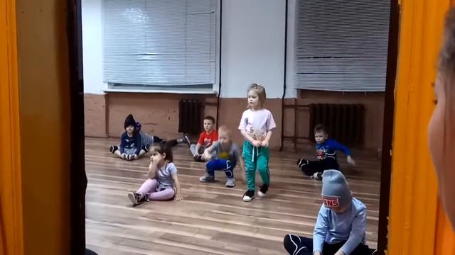 Брейк данс детская тренировка