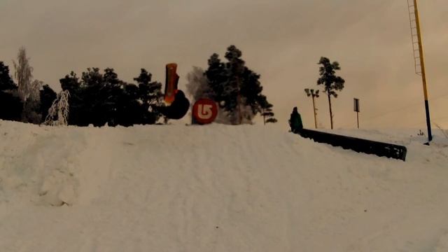 промахнулся