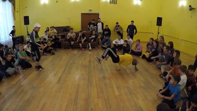 Танцуй не комплексуй Vs Лео \Новатор\ Novator Jam Kids 30/10/2016