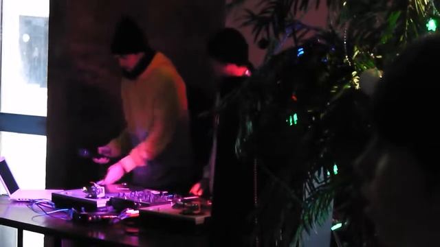 23684ca8b986aca42491025dc1a4d3ae