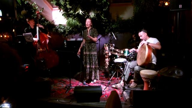 Проект Евгения Абрамова SAKHRA и Анна Чекасина -  Как по морю