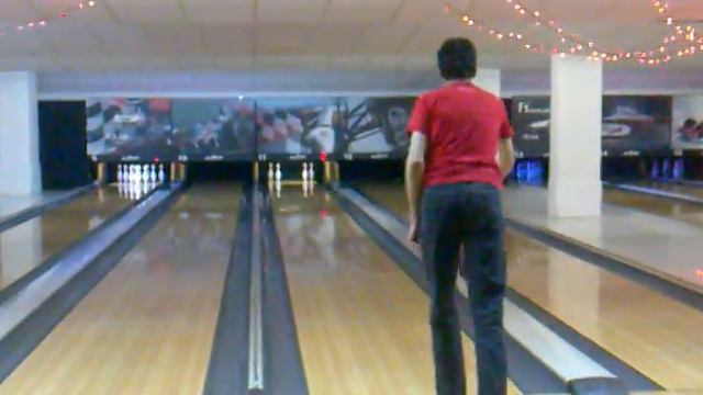 Лучший в мире игрок в боулинг
