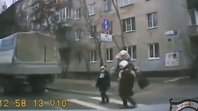 приколы с девушками ,приколы на дорогах / Fun With The Girls, Fun On The Road