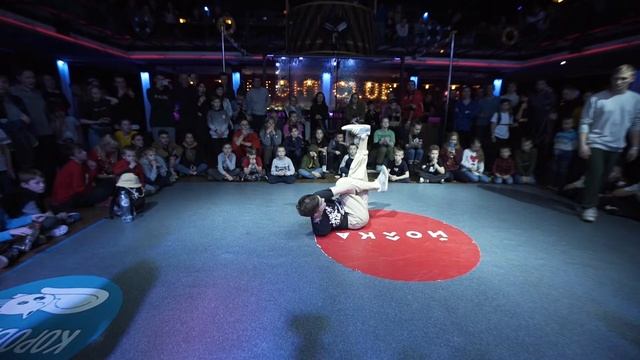 Йолка 2019 Mas VS York