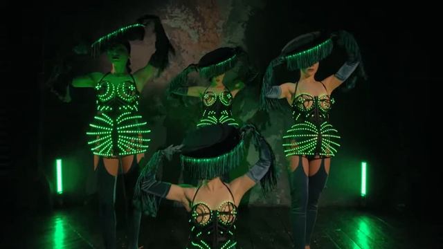 VOGUE. VOGUING. ВОГ.