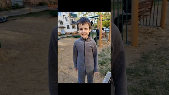 Аутизм, как помочь ребенку.