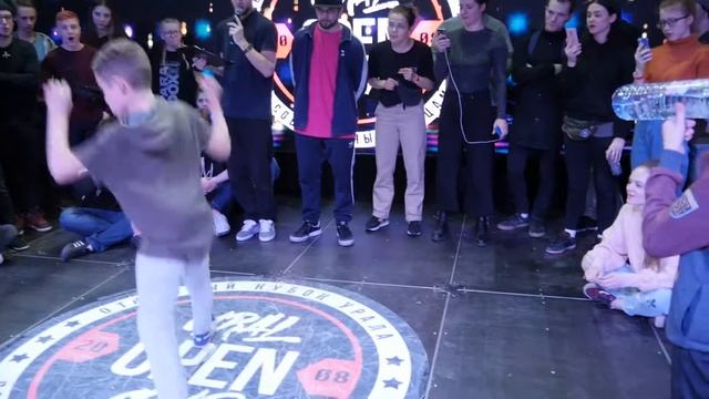 A5d18a3c2e73e47383993267e104ca17