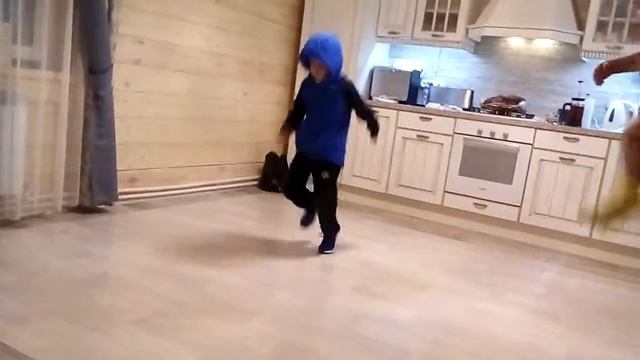 Вот как нужно танцевать брейк