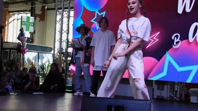 ФУДМОЛЛ ДЕПО - Концерт DANCE BATTLE - Продюсерский Центр ЭКОЛЬ - Танцевальный батл - Тося и Влад