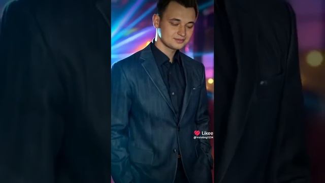 Малыш.Руки вверх.