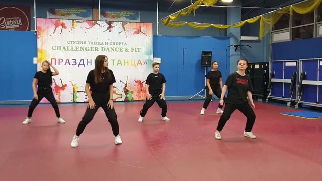 Хип-хоп - старшая группа на отчетном концерте 14.12.19 (2)