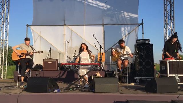 23a18860ed34c24edcb0963d707a5884