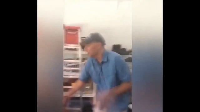 Смешные испуги людей ПРИКОЛЫ  ржака угар прикол - ПРИКОЛЮХА