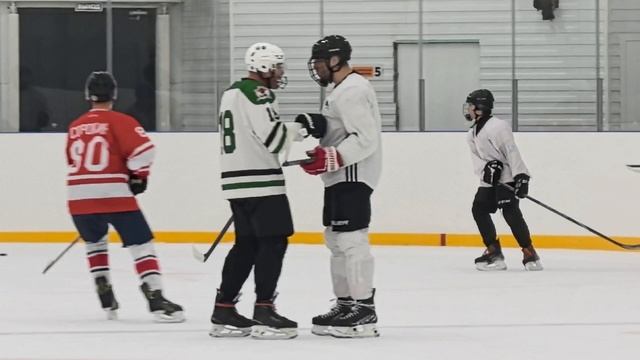 Играем с Марком во взрослой команде.