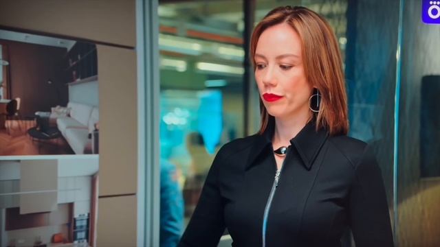 Роль Николь в сериале «Мастодонт 2».Режиссёр Станислав Довжик.