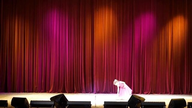 Ансамбль эстрадного танца 