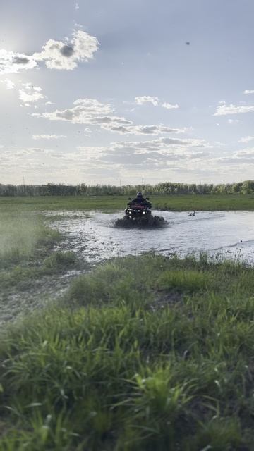 катаюсь на квадроцикле Cf Moto #shorts