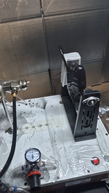 Новый вариант окраски корпусов толщиномеров