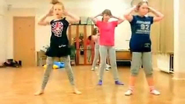 я танцевала в студии