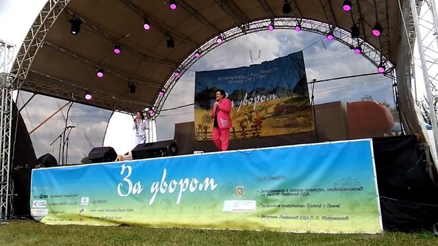 Іван Попович _ Вишня. Фестиваль _ За двором 2019