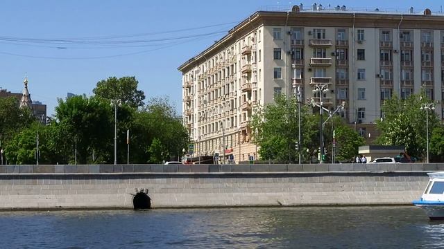 48d2e44573a64b62765aacddce03f3d5