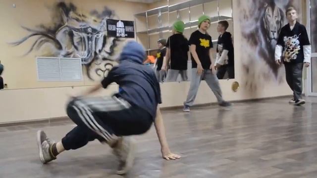 Денис Артамонов - Крутящий Момент