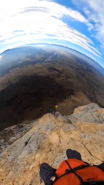 #Россия #Кавказ #экстрим #страх #прыжок #парашют #опасно #мечта #полет #горы #небо #хобби #спорт