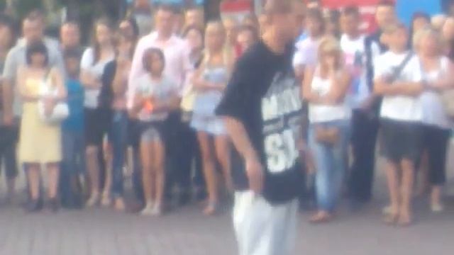 Майдан Независимости Брей-данс 2011 июнь