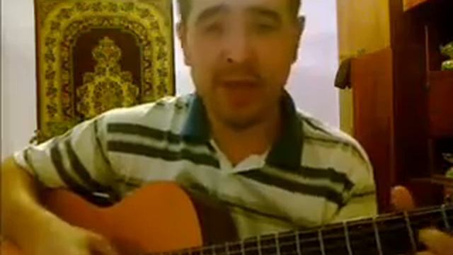 Парень классно спел под гитару
