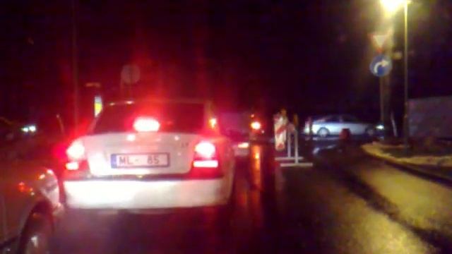 Уродец на Audi или как чувак срал на ПДД и окружающих