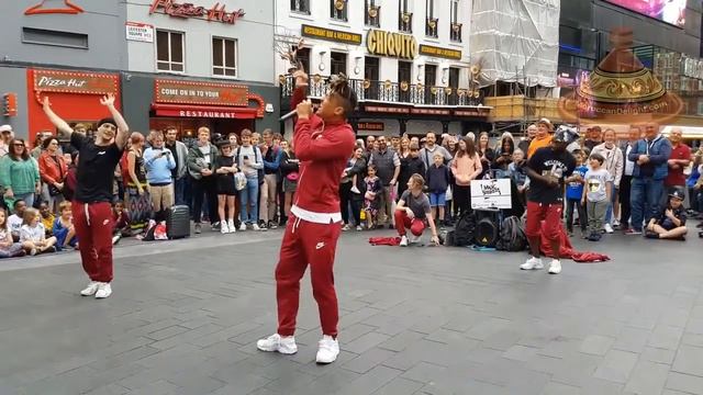 Уличный танец в Лондоне. Такого ты еще не видел.