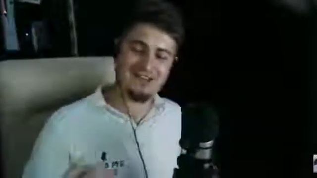 V S MobiПЕТЯ+БУКАЛО+УШОЛ+В+ТВОРЧЕСТВО +ХИТ+2К19+ОТ+ПЕТИ +Нарезка+стрима+РОСТЯНА