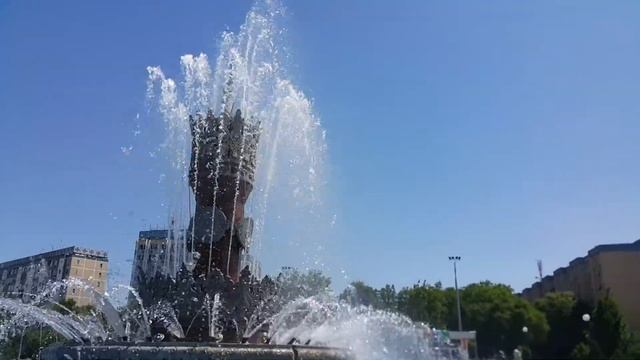 Цирк,фонтаны,центр Ташкент