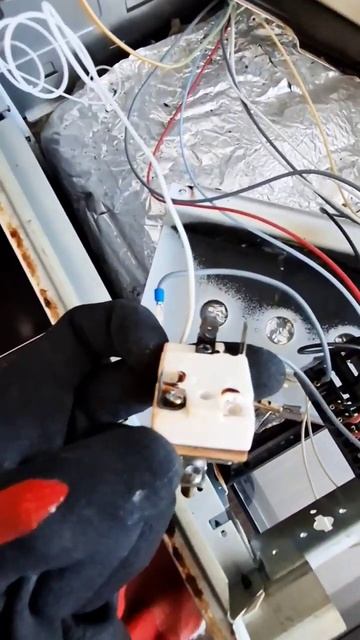 E86ef1f19245f70567fc2a74e40a5d5e