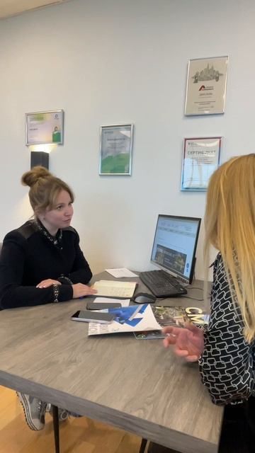 В нашей работе без юмора никуда!