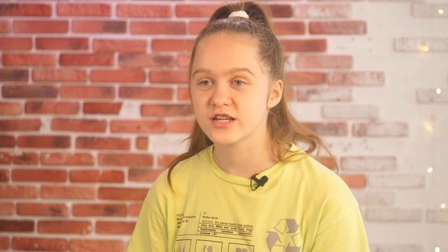 Топ-5 новостей про блогеров. Катя Адушкина/Юля Гаврилина/Валя Карнавал/Диана Астер/Ивангай  Марьяна