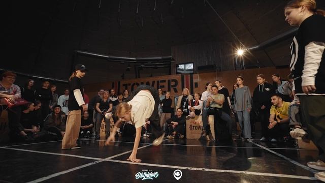 Вархомова Ксения Vs Леванова Ксюша Vs Минхо / TOP 18 / Hip Hop Beg / ДВИЖЕНИЕ Battle