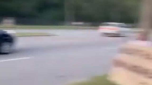 Это лучшая работа в мире, теперь есть отмазка когда пришел домой бухой : заработался устал, прикол)