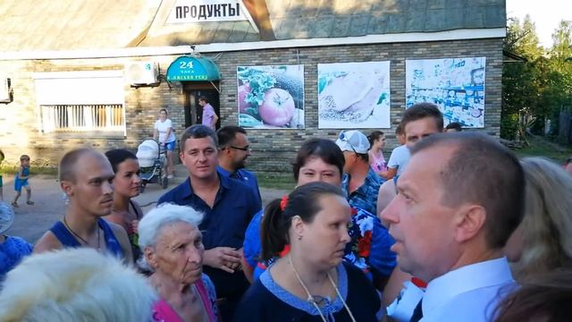 Встреча врио главы МСУ Алексея Левковича с жителями мкр. Волжский Рейд(9)