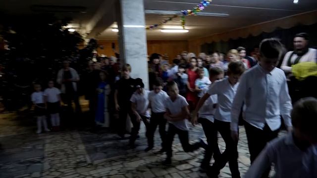 Хоть отбавляй!)