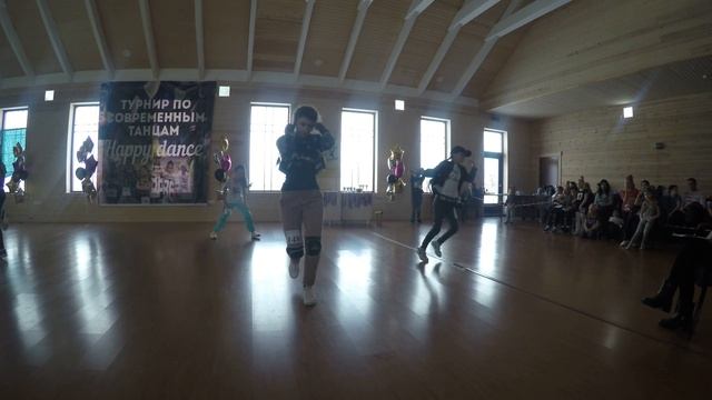 Настя  и Катя хип-хоп 1