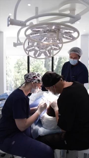 Программа обучения пересадки волос для врачей