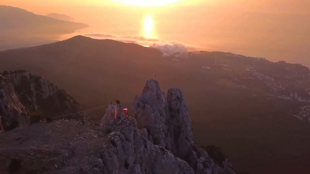 Рассвет на Ай-Петри.