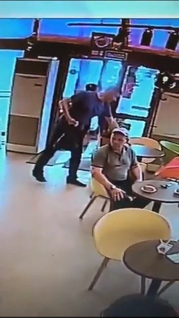 В Южно-Сахалинске ищут двух женщин и мужчину-вора