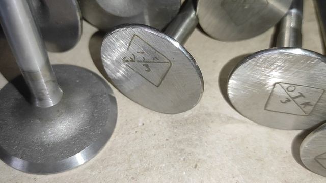 Клапан впуск/выпуск ГАЗ-14 Чайка