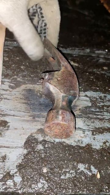 Нагретый молоток против утеплителя) #shorts