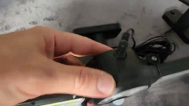 Отзыв №1 ⭐⭐⭐⭐⭐   Светильник на солнечной батарее ул?